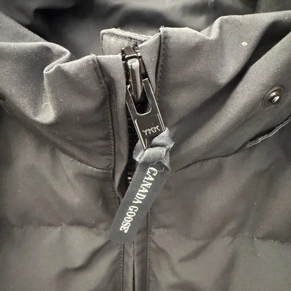 Canada Goose  Black Puffer Jacket with Fur Trim - Picture 6 of 11